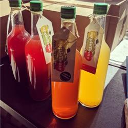 Local handpicked and pressed Apple Juice (1L)